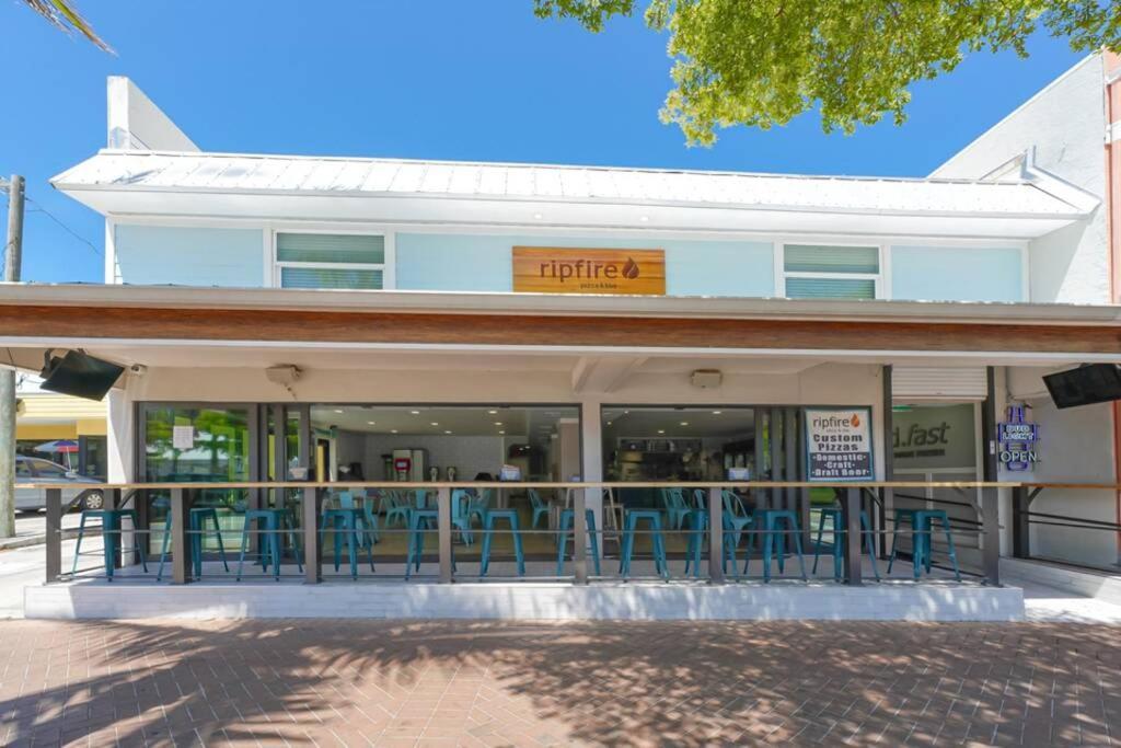 Siesta Key Village-Suite #3: A Block To The Beach! Sarasota Ngoại thất bức ảnh